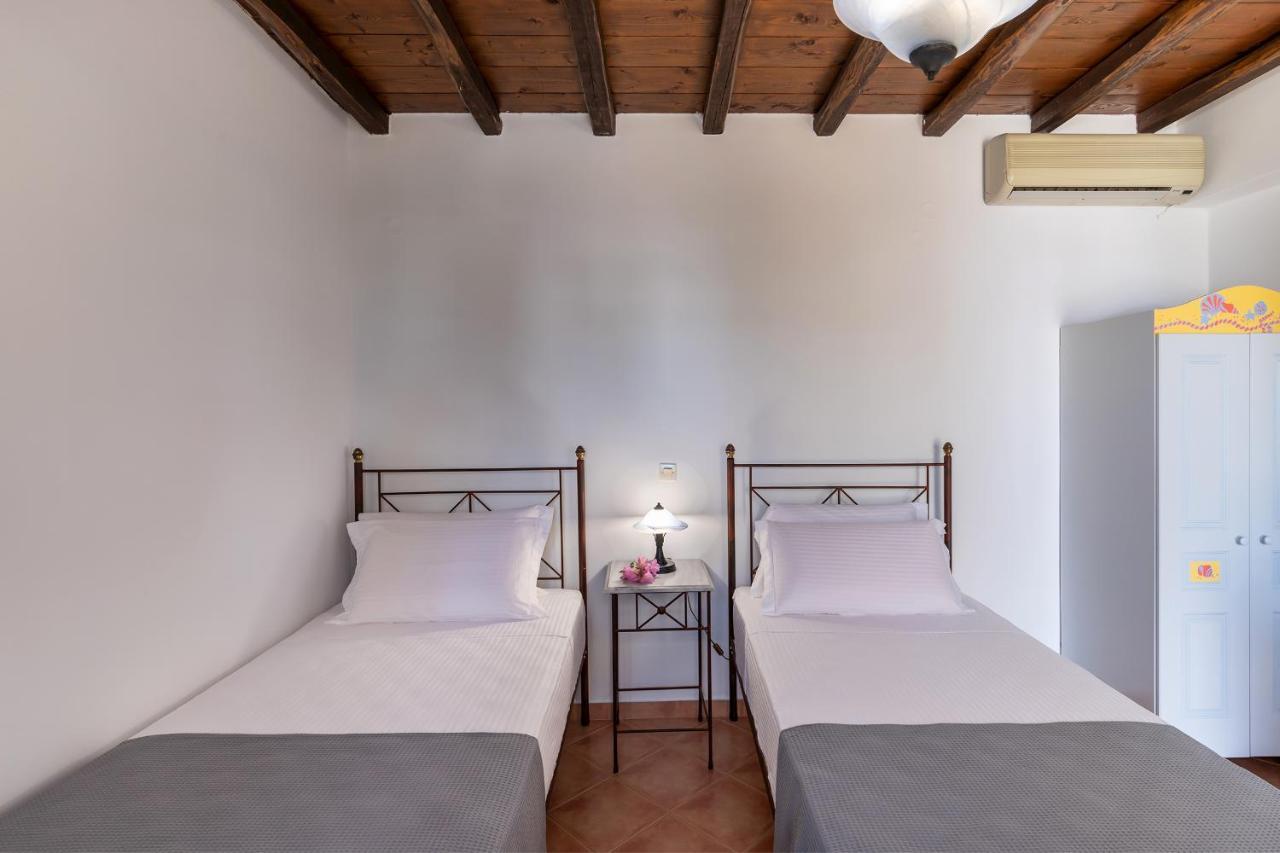 Cochili Rooms & Apartments Αζόλιμνος Εξωτερικό φωτογραφία